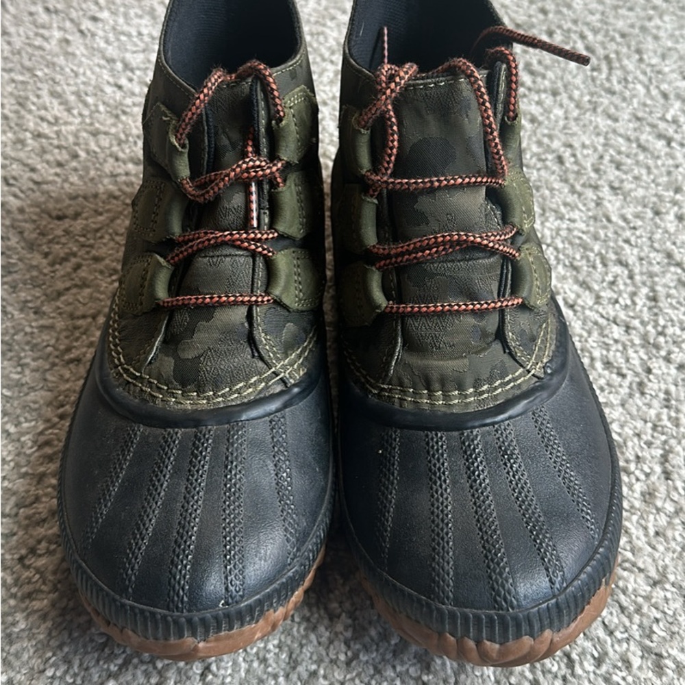 Women’s Sorel Booties, 7.5